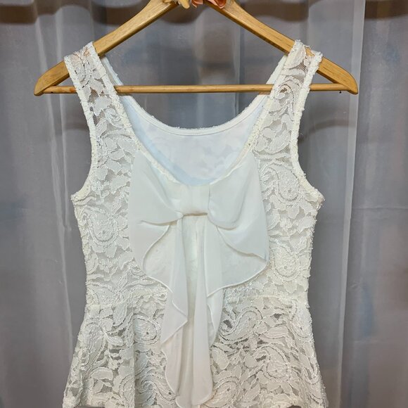 Ambiance Apparel Lace Top w/ Bow - Picture 3 of 3